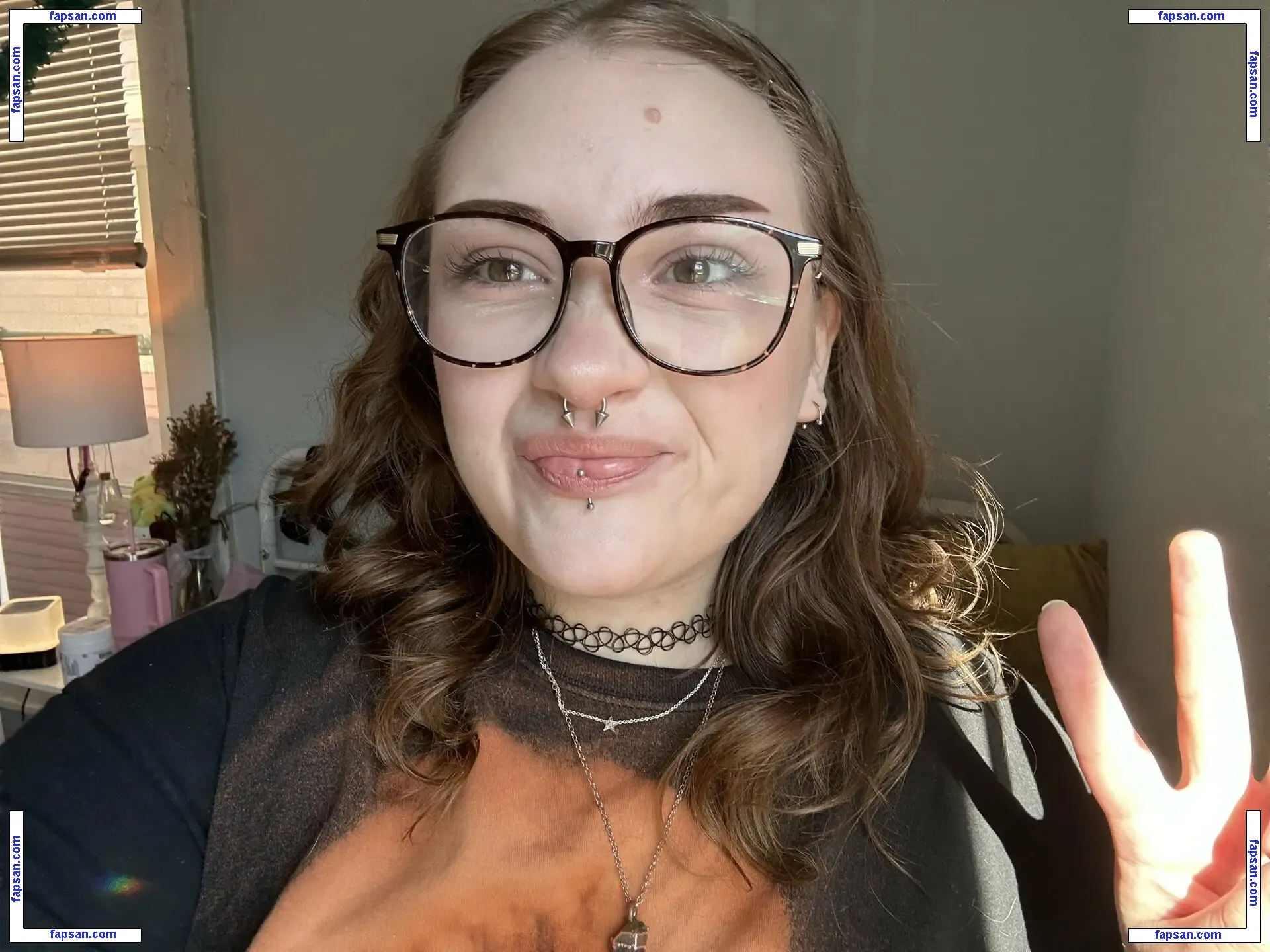 earth2mck nude photo #0006 from OnlyFans