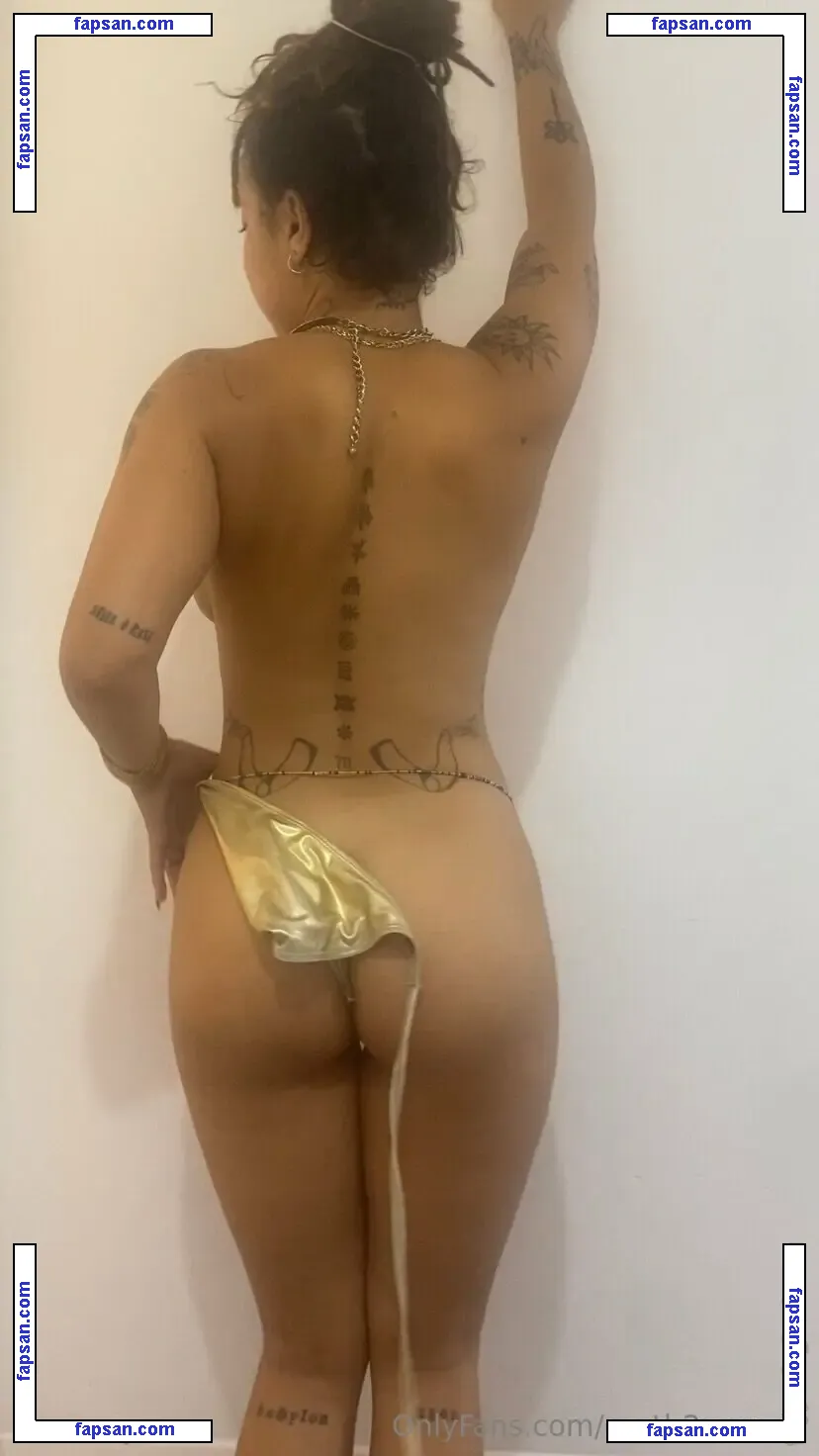 earth2yasmin nude photo #0018 from OnlyFans