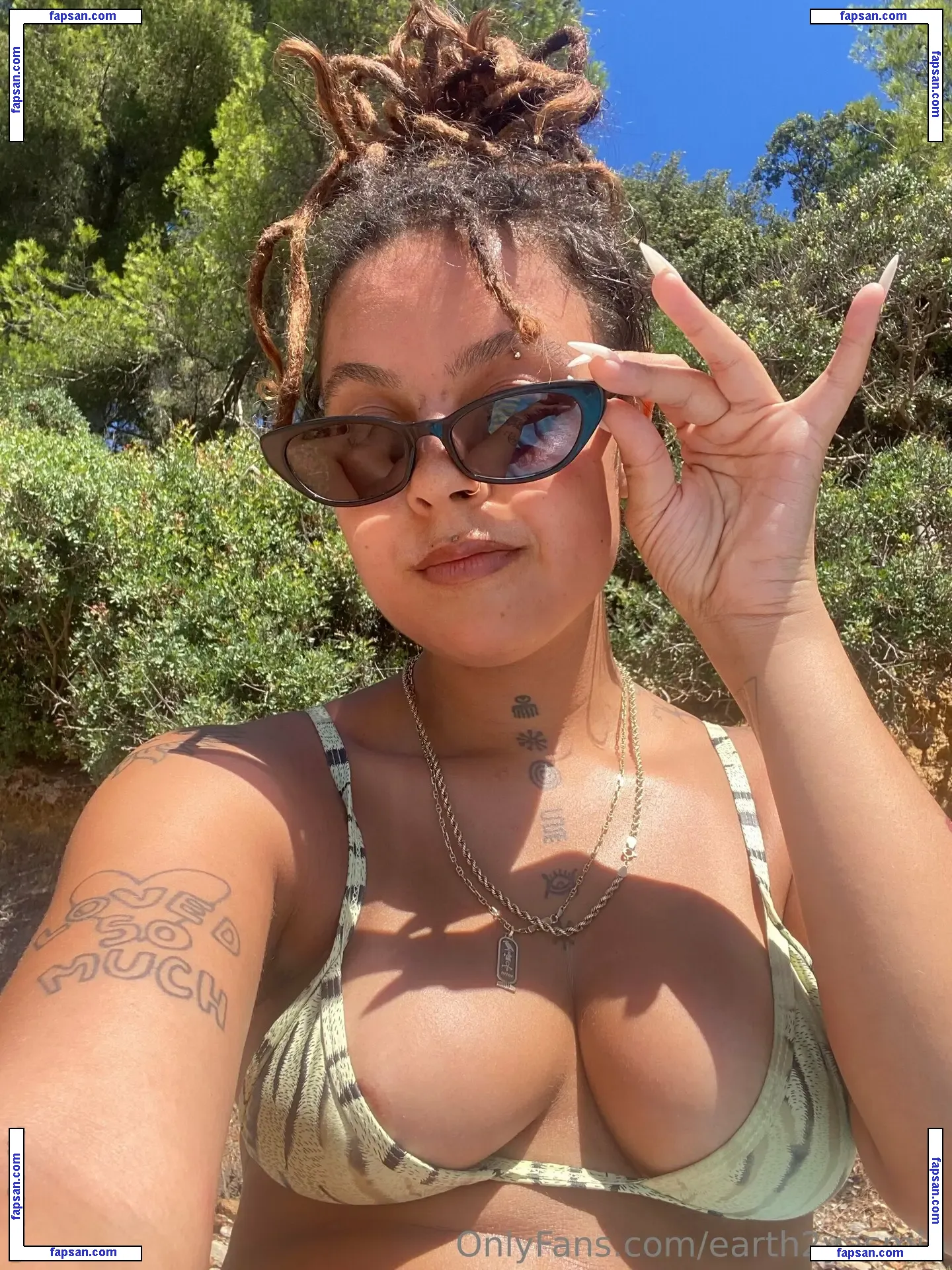 earth2yasmin nude photo #0021 from OnlyFans