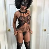Ebony Butts голая #0045