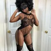 Ebony Butts голая #0047