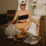 Ece Ronay голая #0003