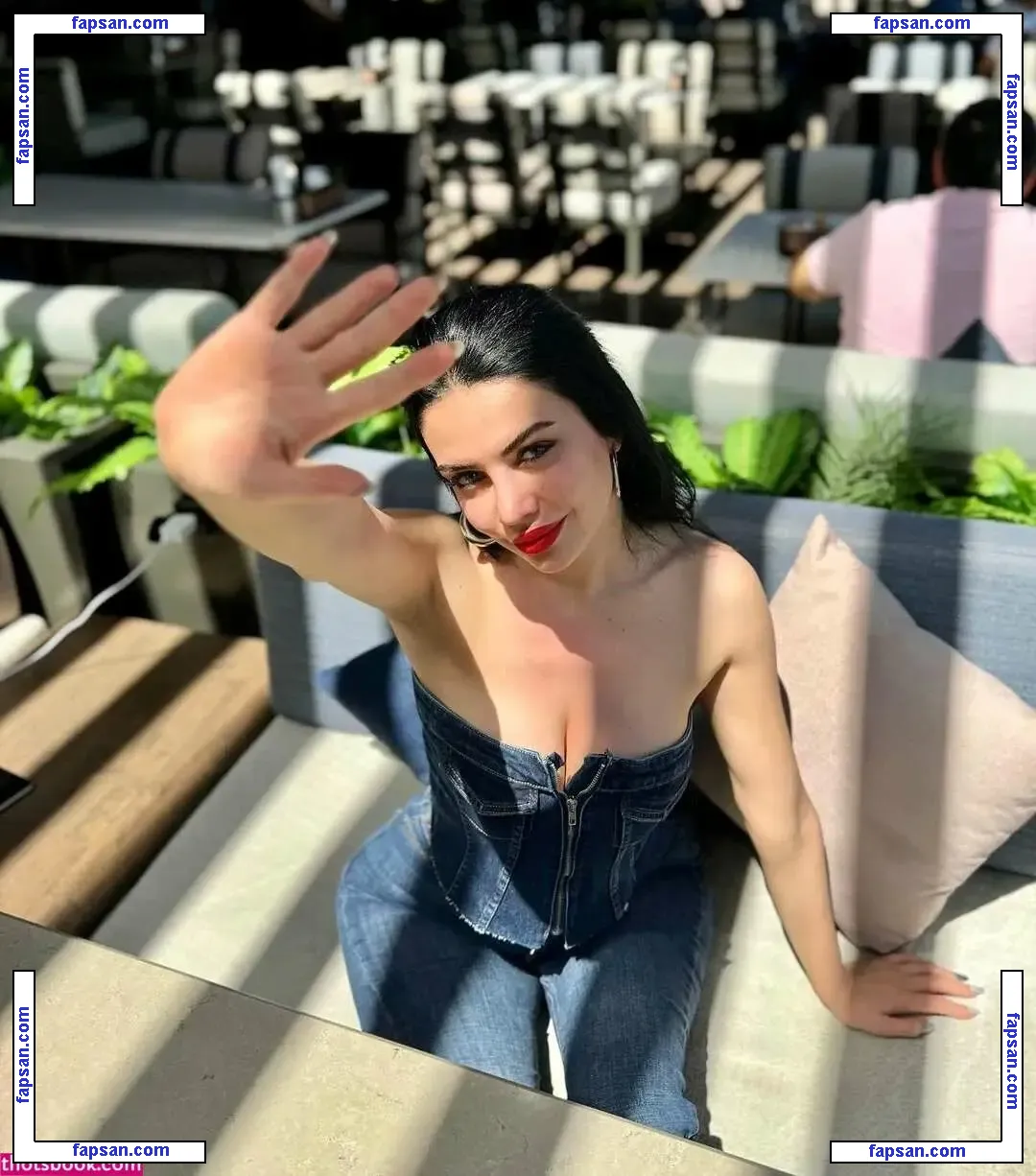 eceronay nude photo #0002 from OnlyFans