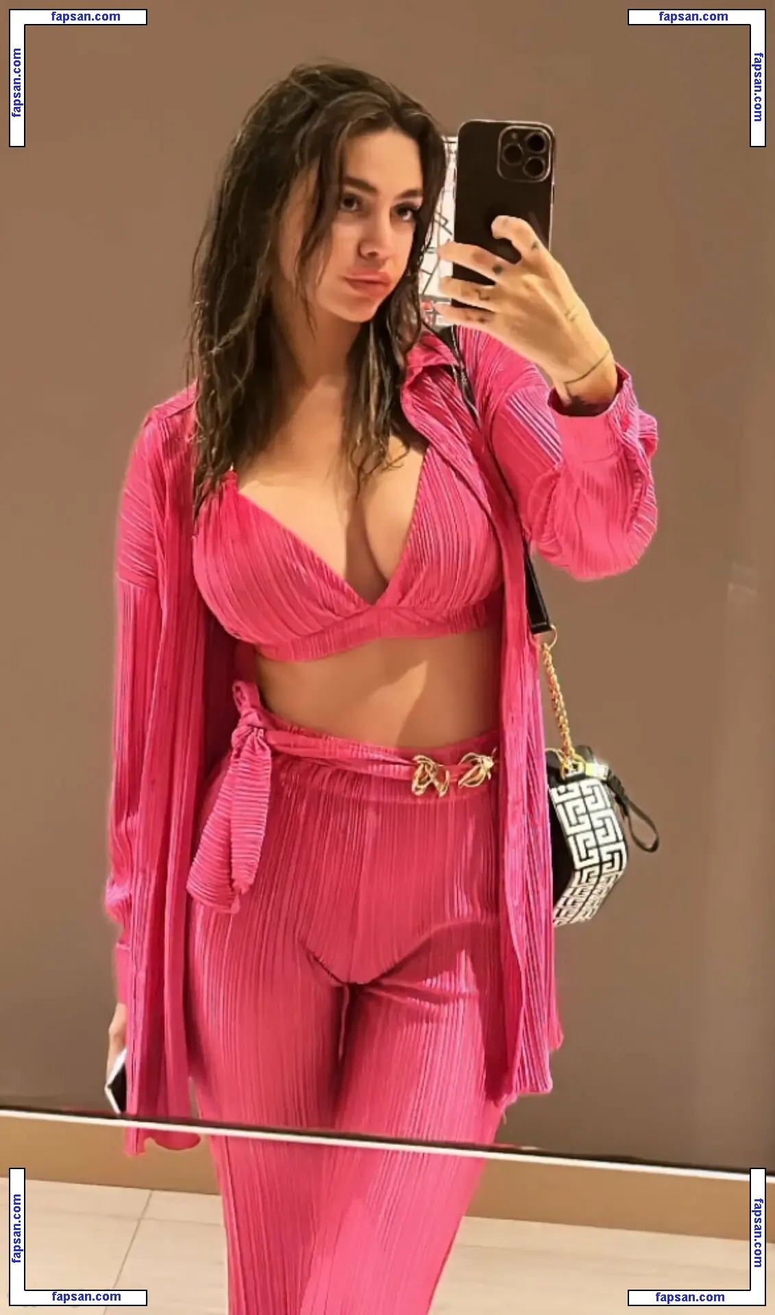 eceronay nude photo #0004 from OnlyFans