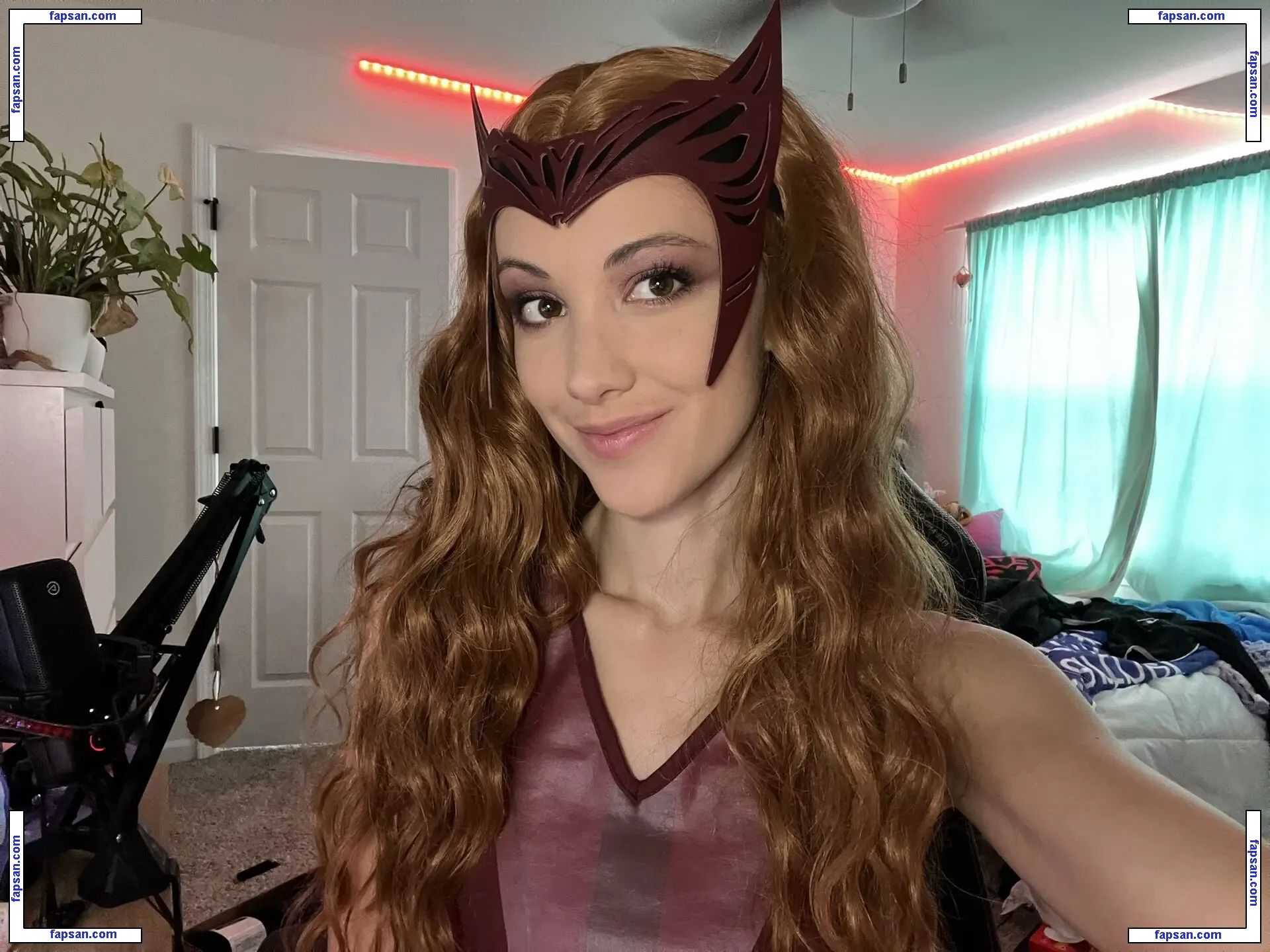 Echochlo голая фото #0010 с Онлифанс