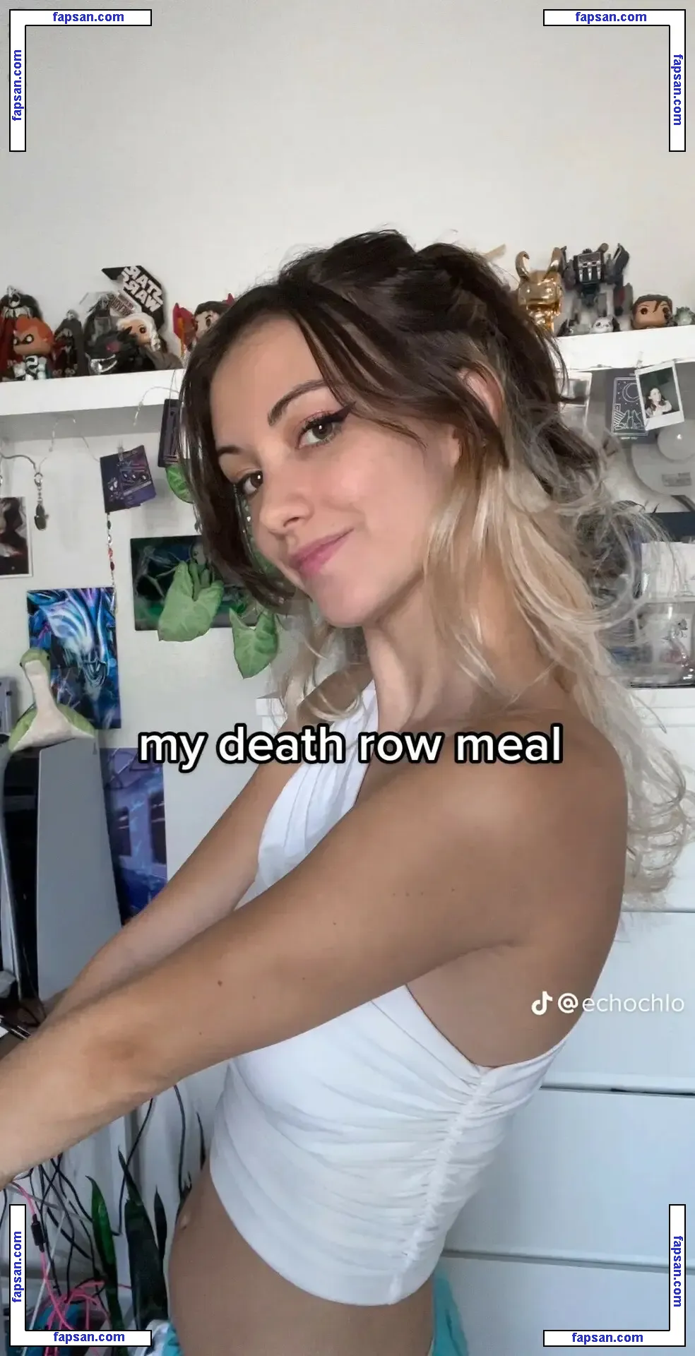 Echochlo голая фото #0014 с Онлифанс