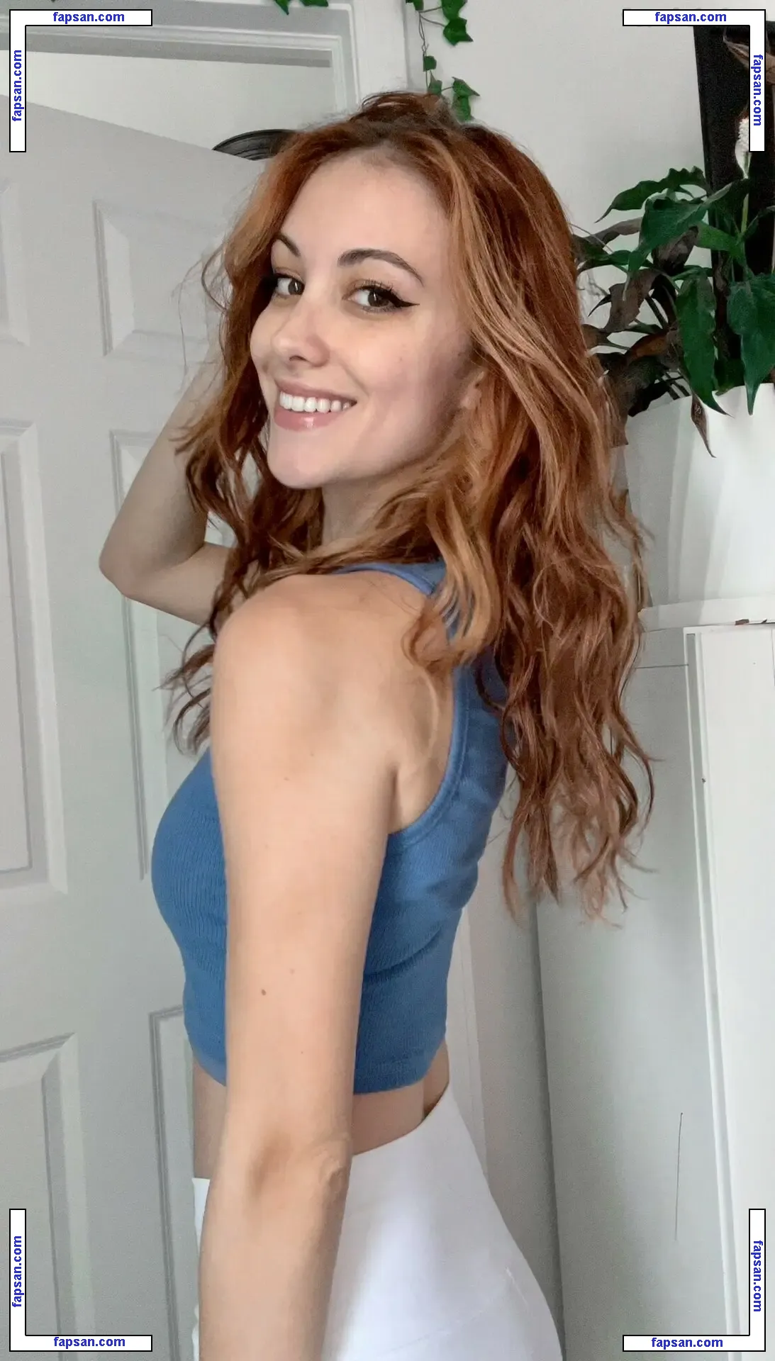 Echochlo голая фото #0030 с Онлифанс