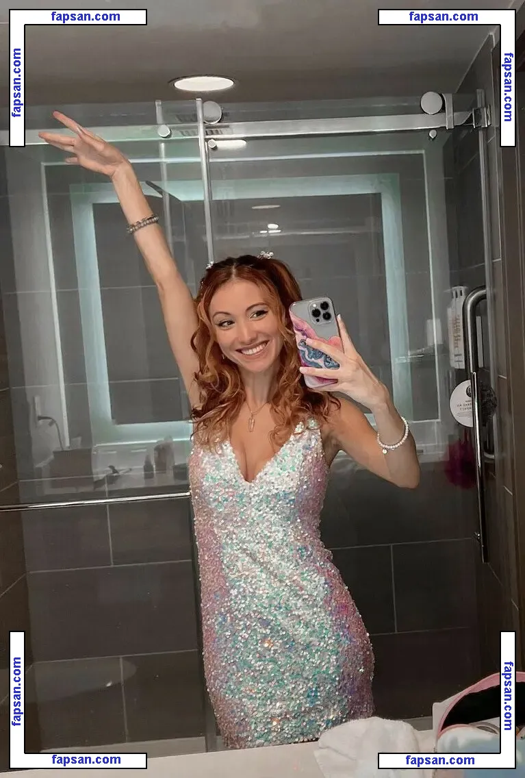 Echochlo голая фото #0033 с Онлифанс