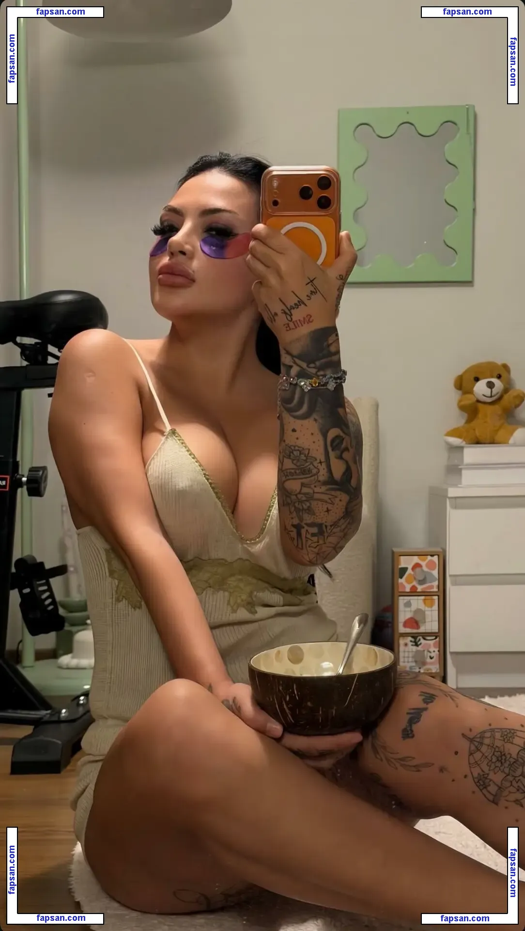 Eda Gökçen Kaya голая фото #0030 с Онлифанс