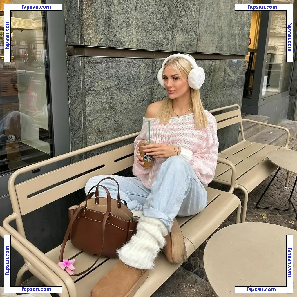 Edda Pilz nude photo #0005 from OnlyFans