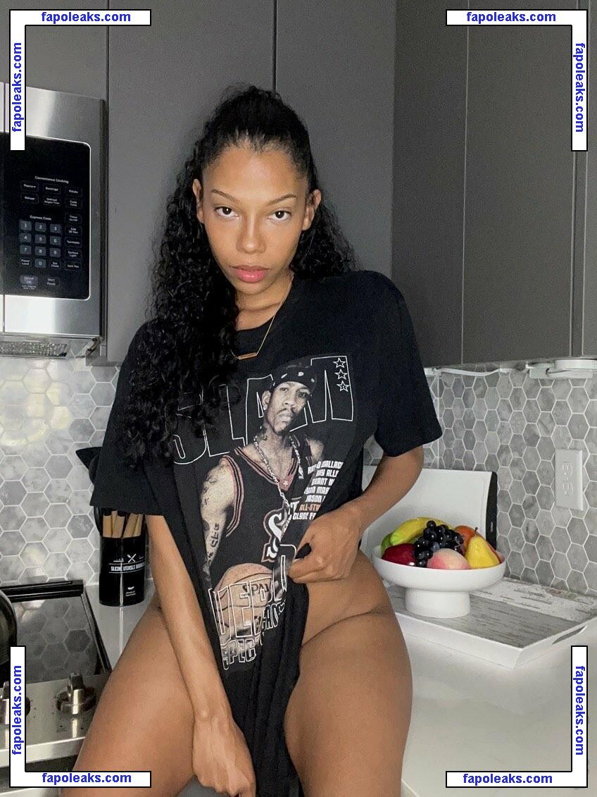 Eden Jabari / edenxjabari / iamedenwest nude photo #0022 from OnlyFans