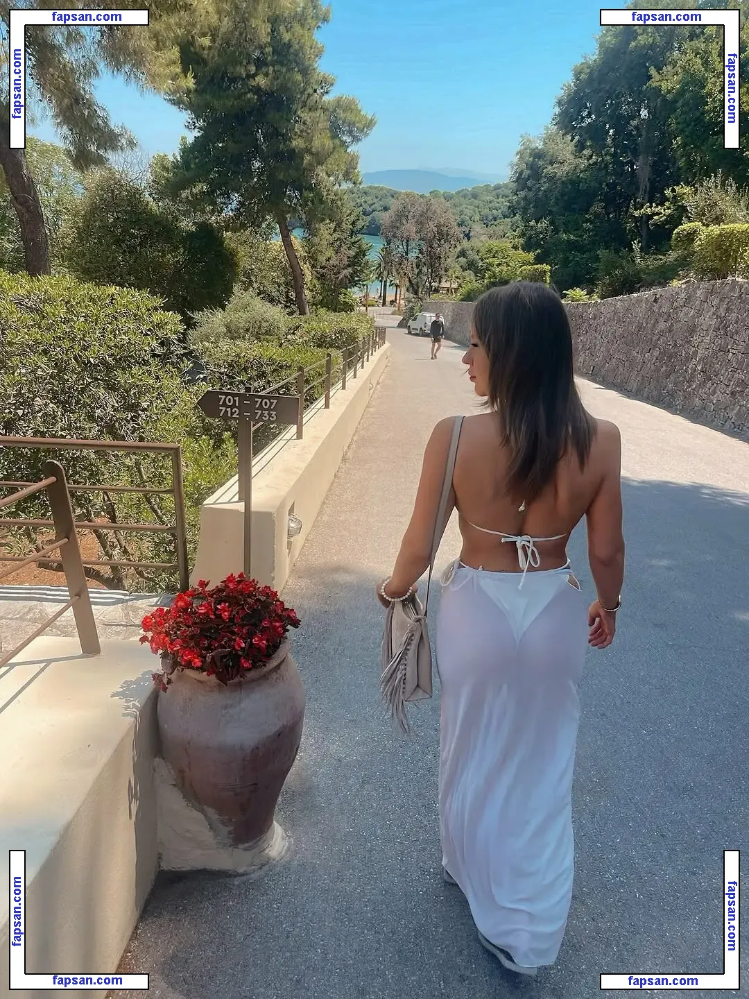 Eden McCallum nude photo #0004 from OnlyFans