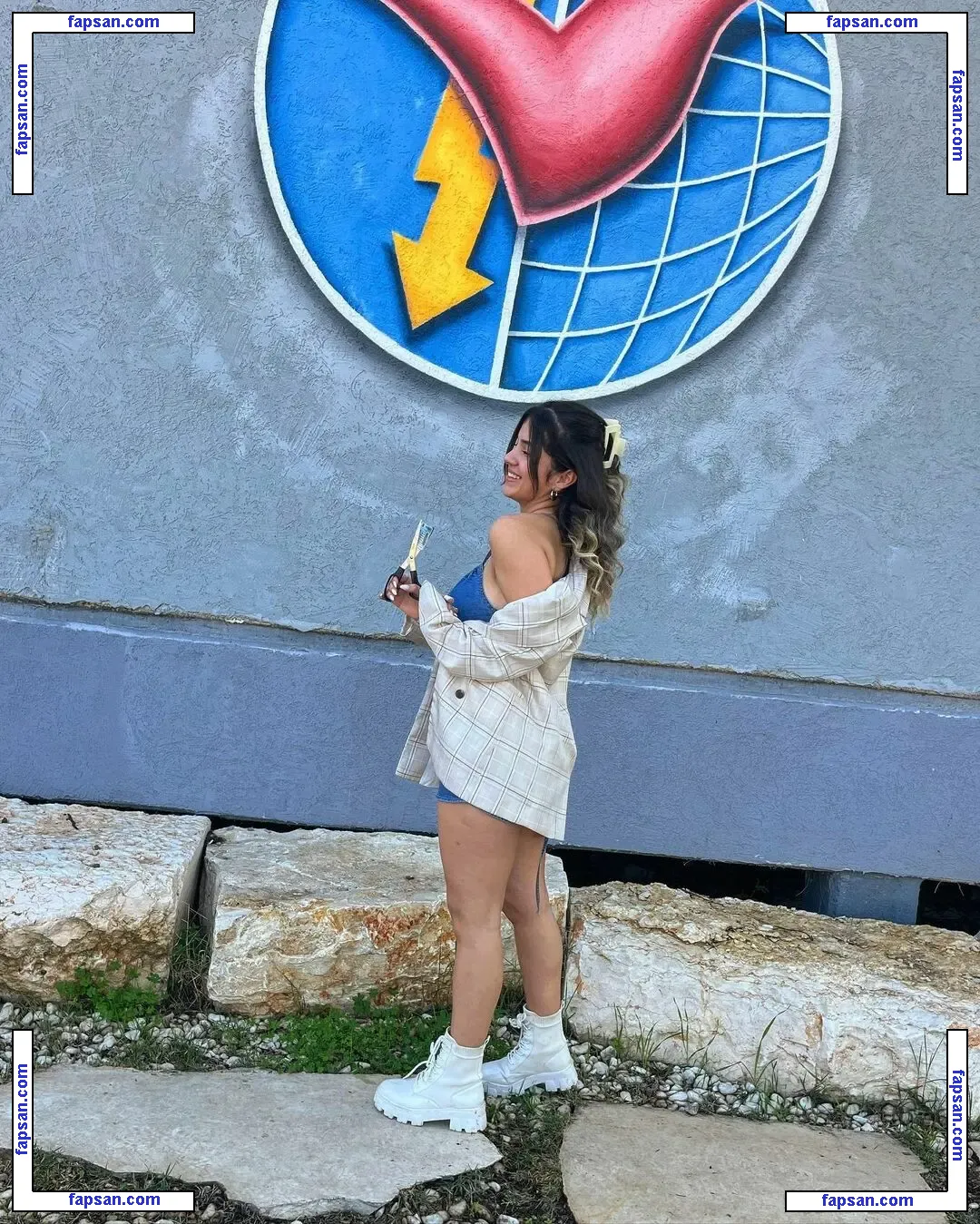 Eden Nimni nude photo #0065 from OnlyFans
