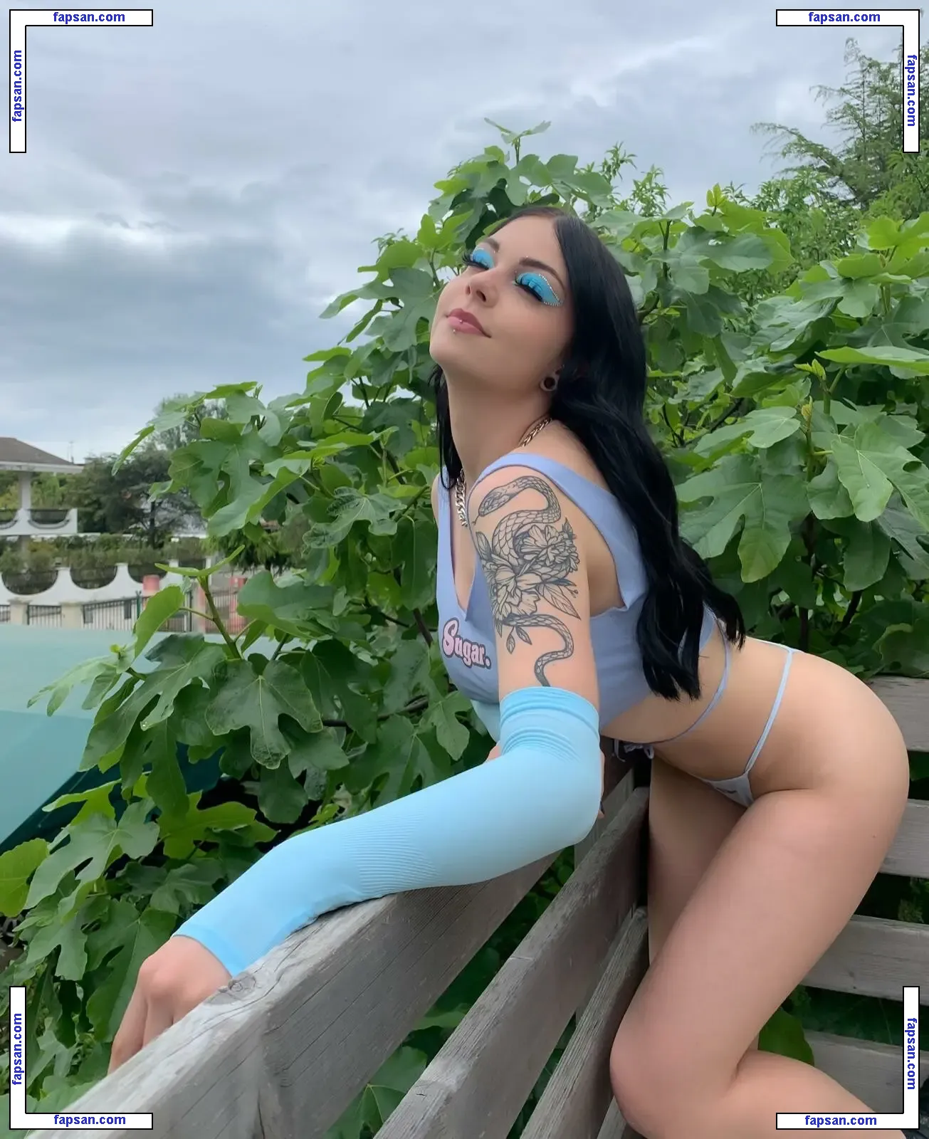 eeeempathy nude photo #0012 from OnlyFans