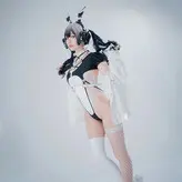 eeelyeee голая #0152