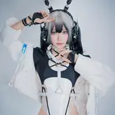 eeelyeee голая #0163
