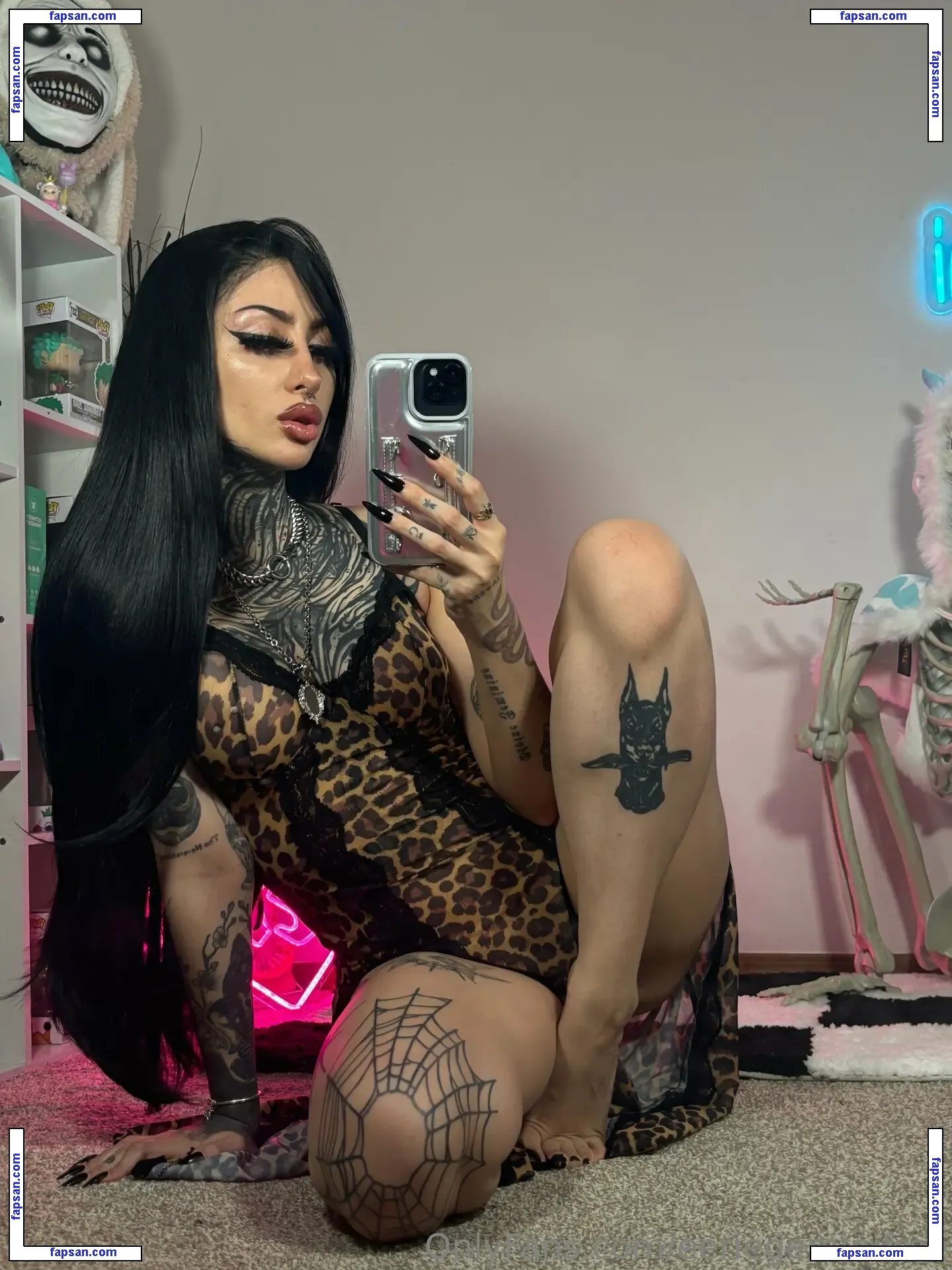 eeriegeminifree nude photo #0010 from OnlyFans