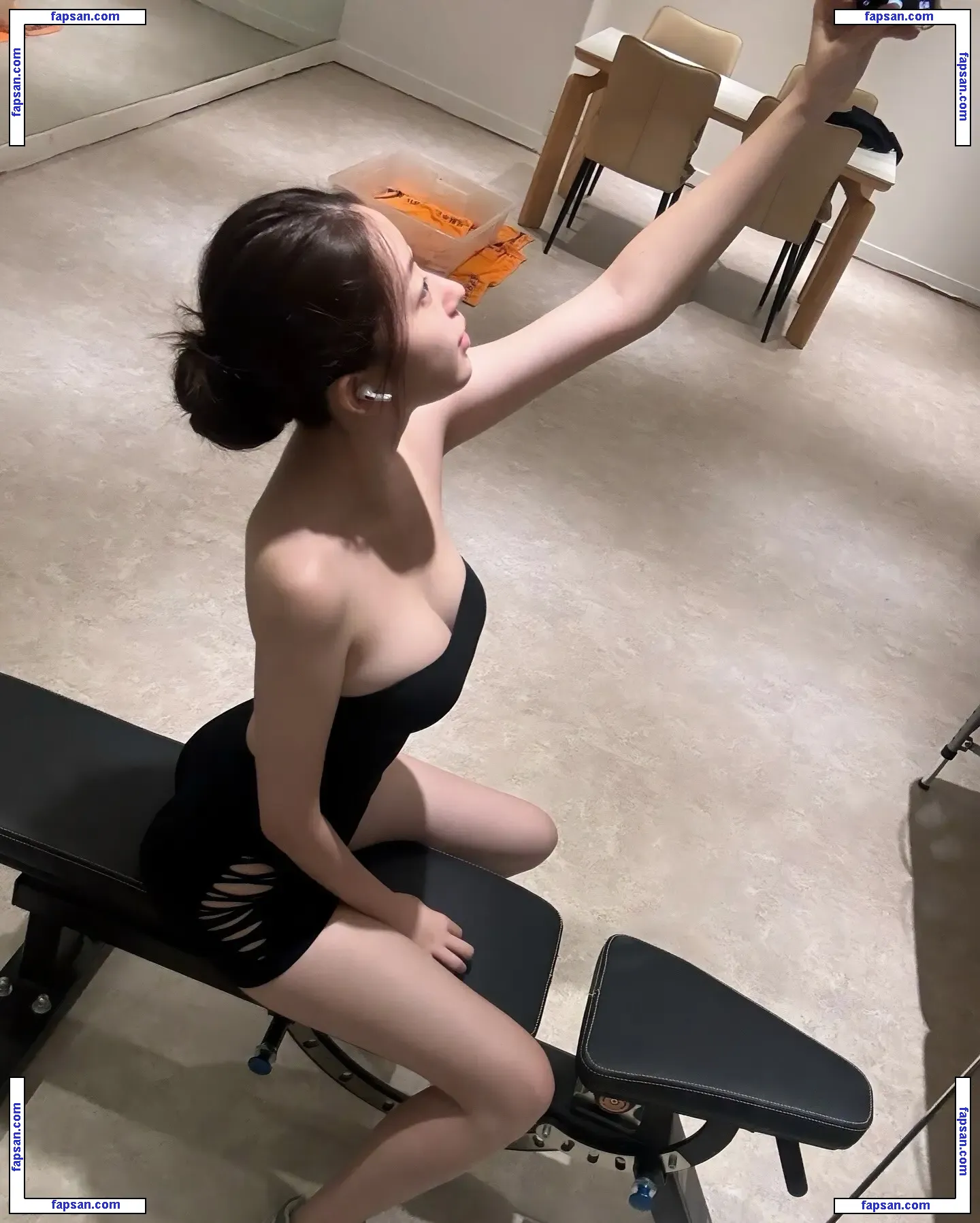 eeu_nkyo голая фото #0009 с Онлифанс