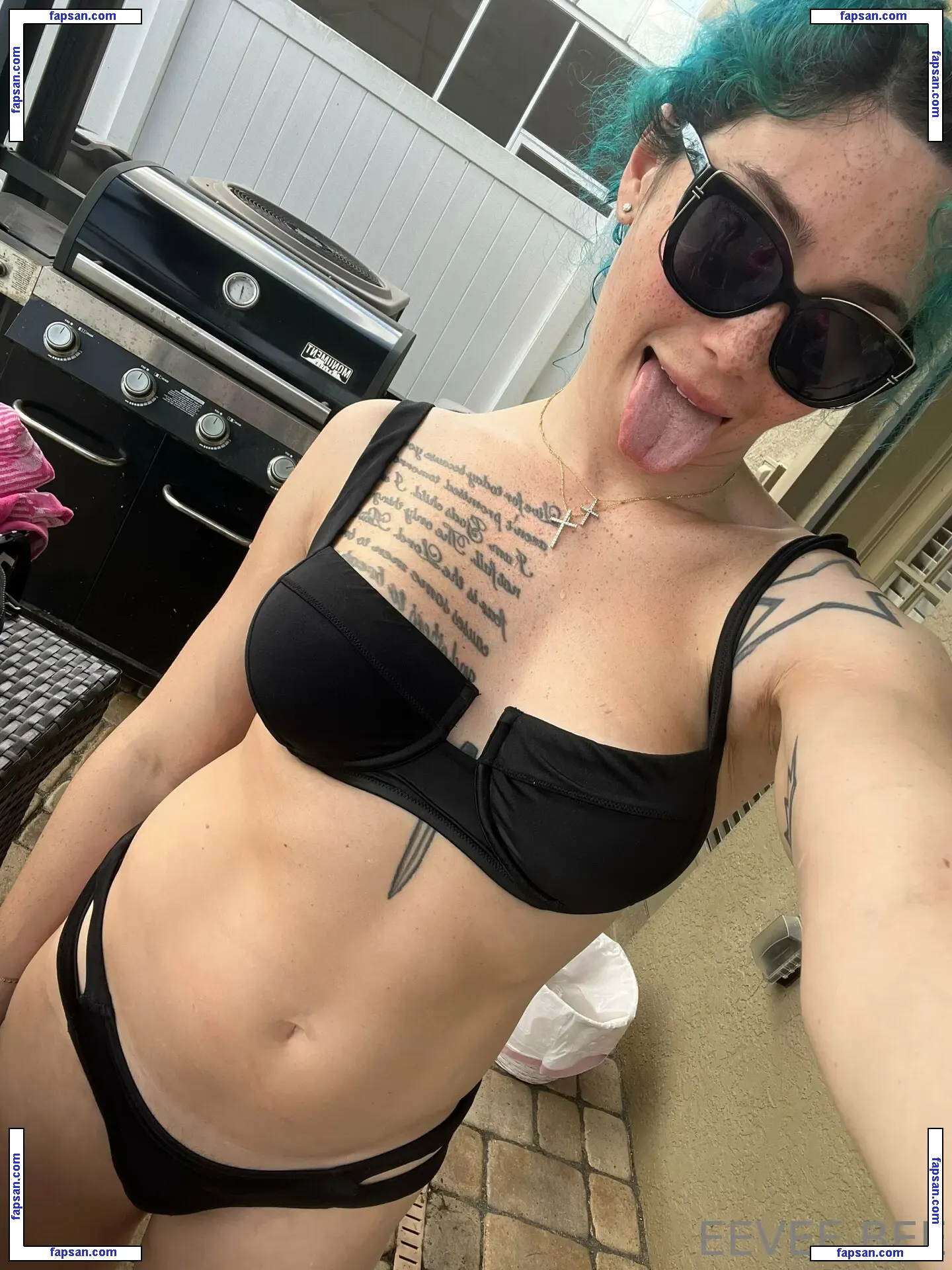 Eevee Bee nude photo #0050 from OnlyFans