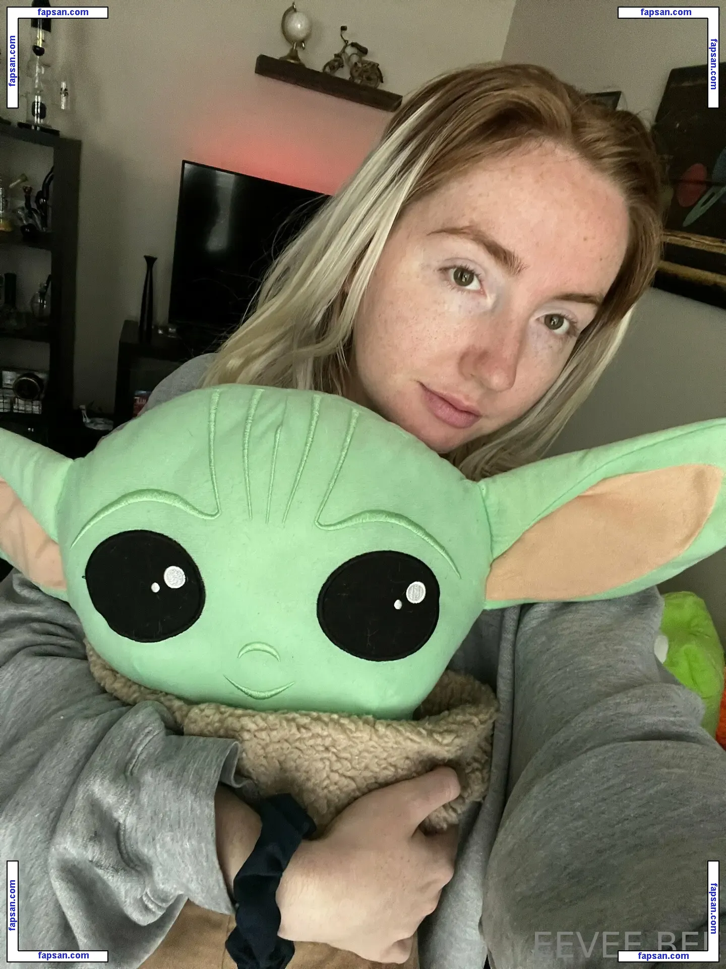 Eevee Bee nude photo #0100 from OnlyFans