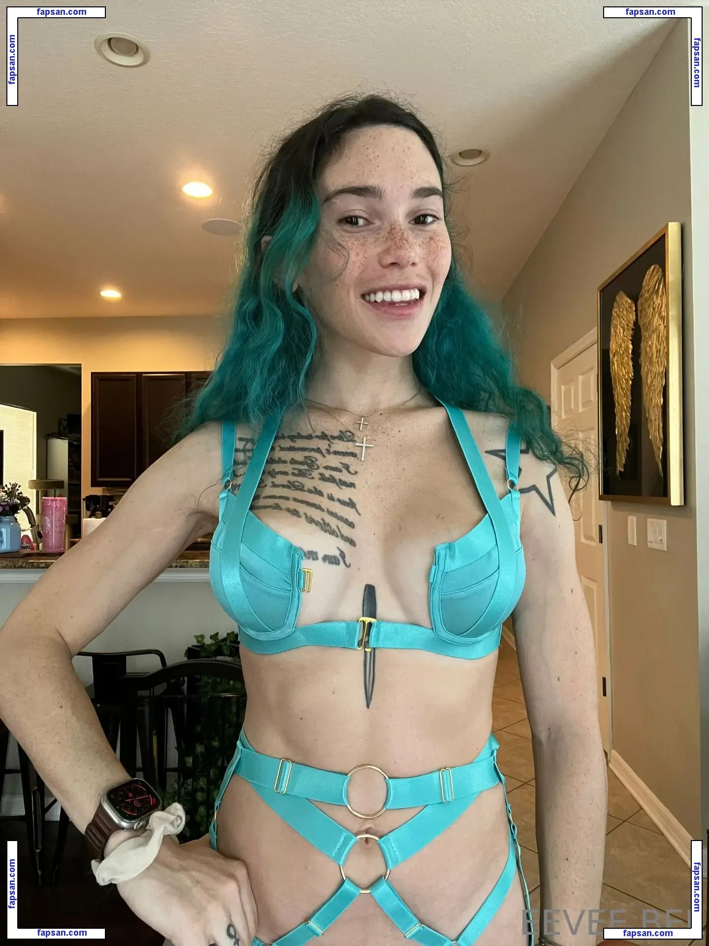 Eevee Bee nude photo #0208 from OnlyFans