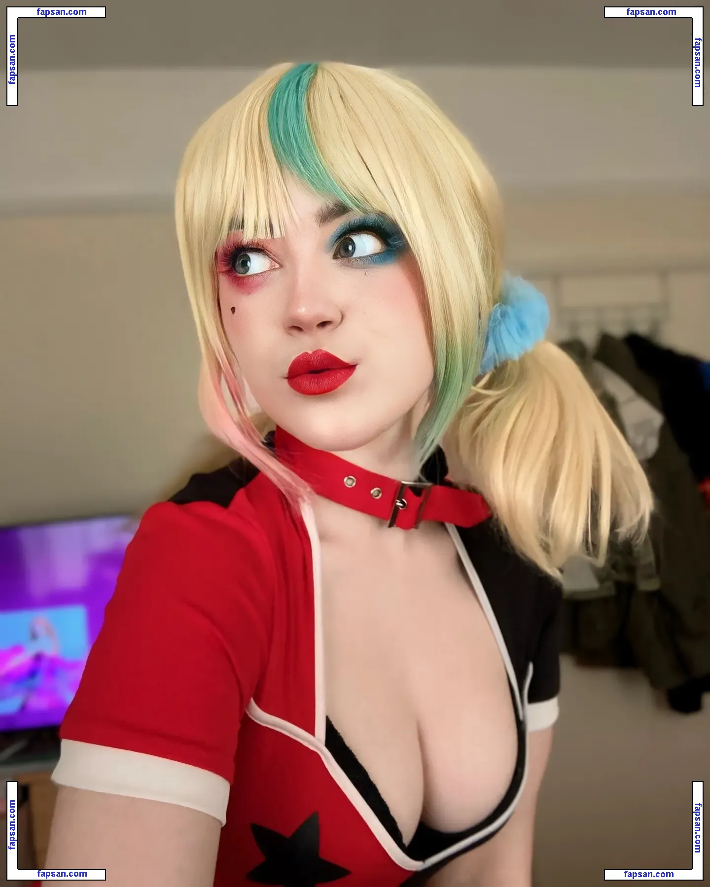Eeveecosplays nude photo #0003 from OnlyFans