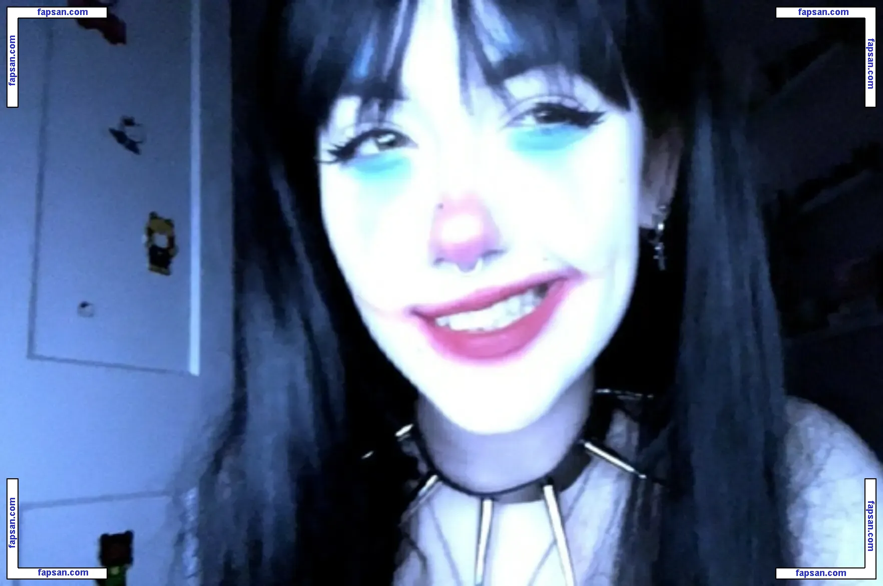 EFCevie голая фото #0009 с Онлифанс