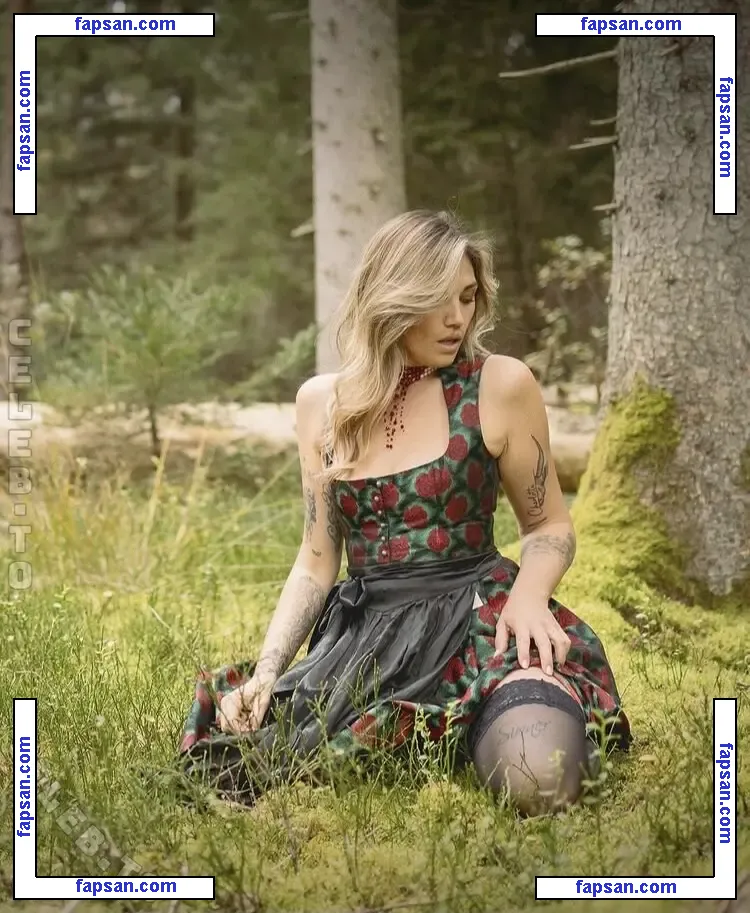 Ego.Princess голая фото #0016 с Онлифанс