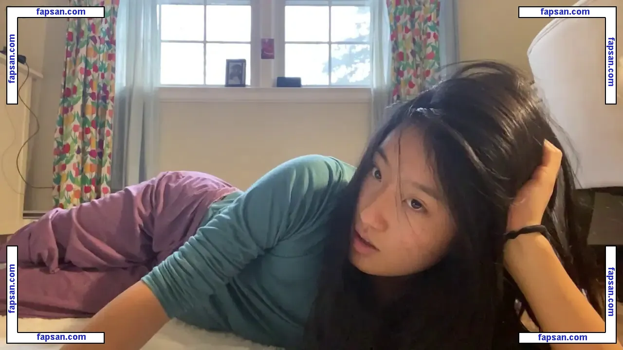 ehmbies nude photo #0012 from OnlyFans