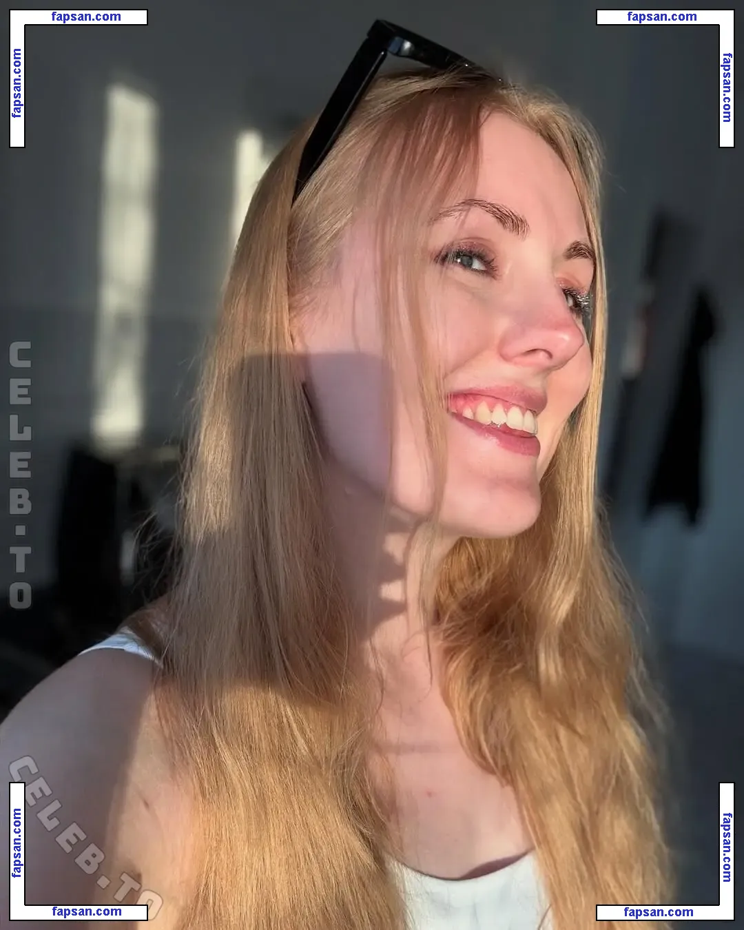 eileen.sophia nude photo #0002 from OnlyFans