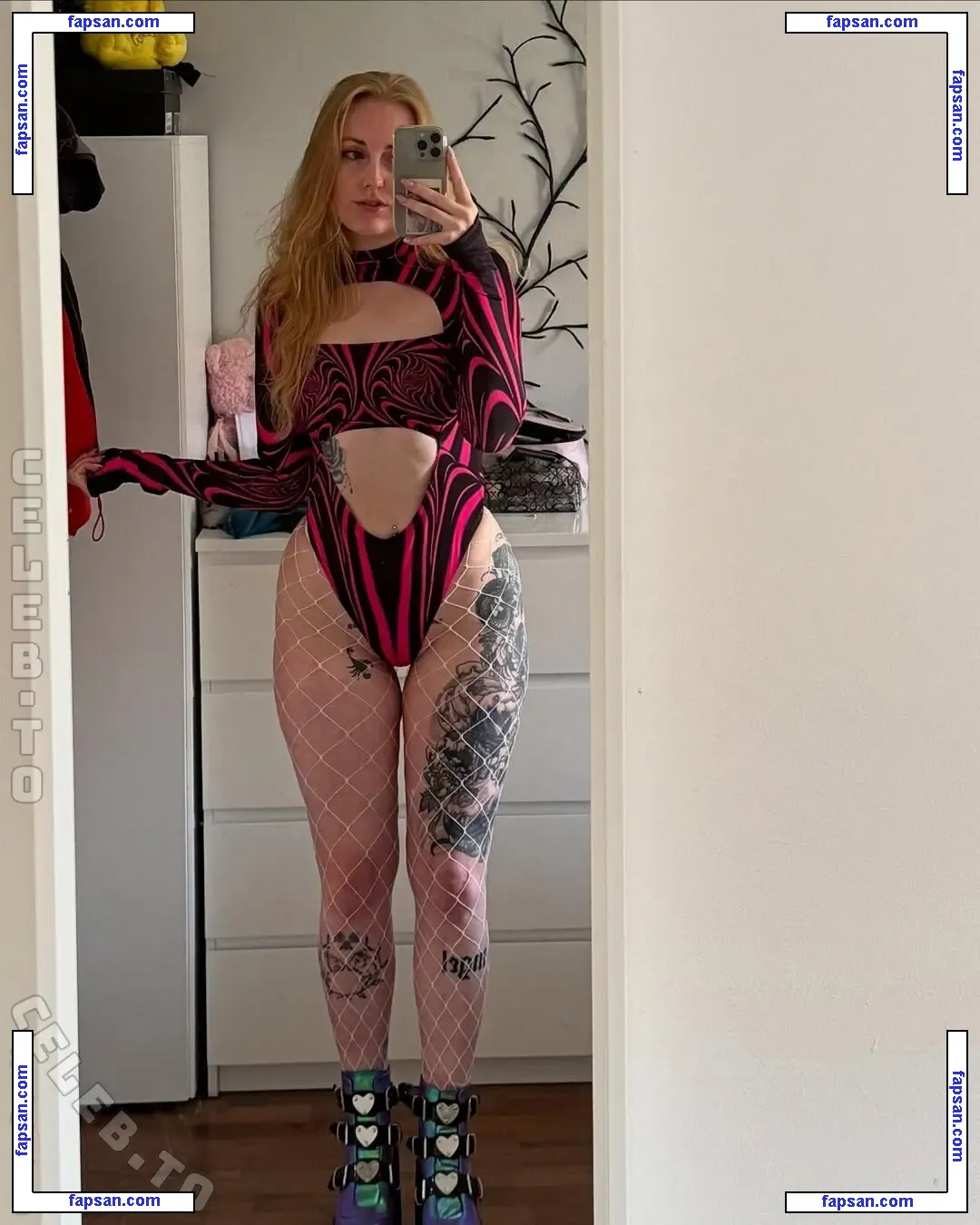 eileen.sophia nude photo #0003 from OnlyFans