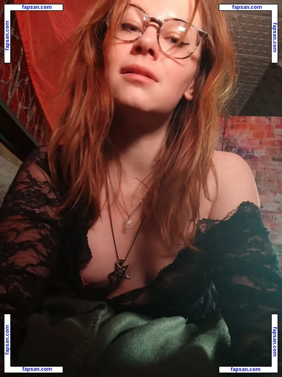 Einhorny WG nude photo #0021 from OnlyFans