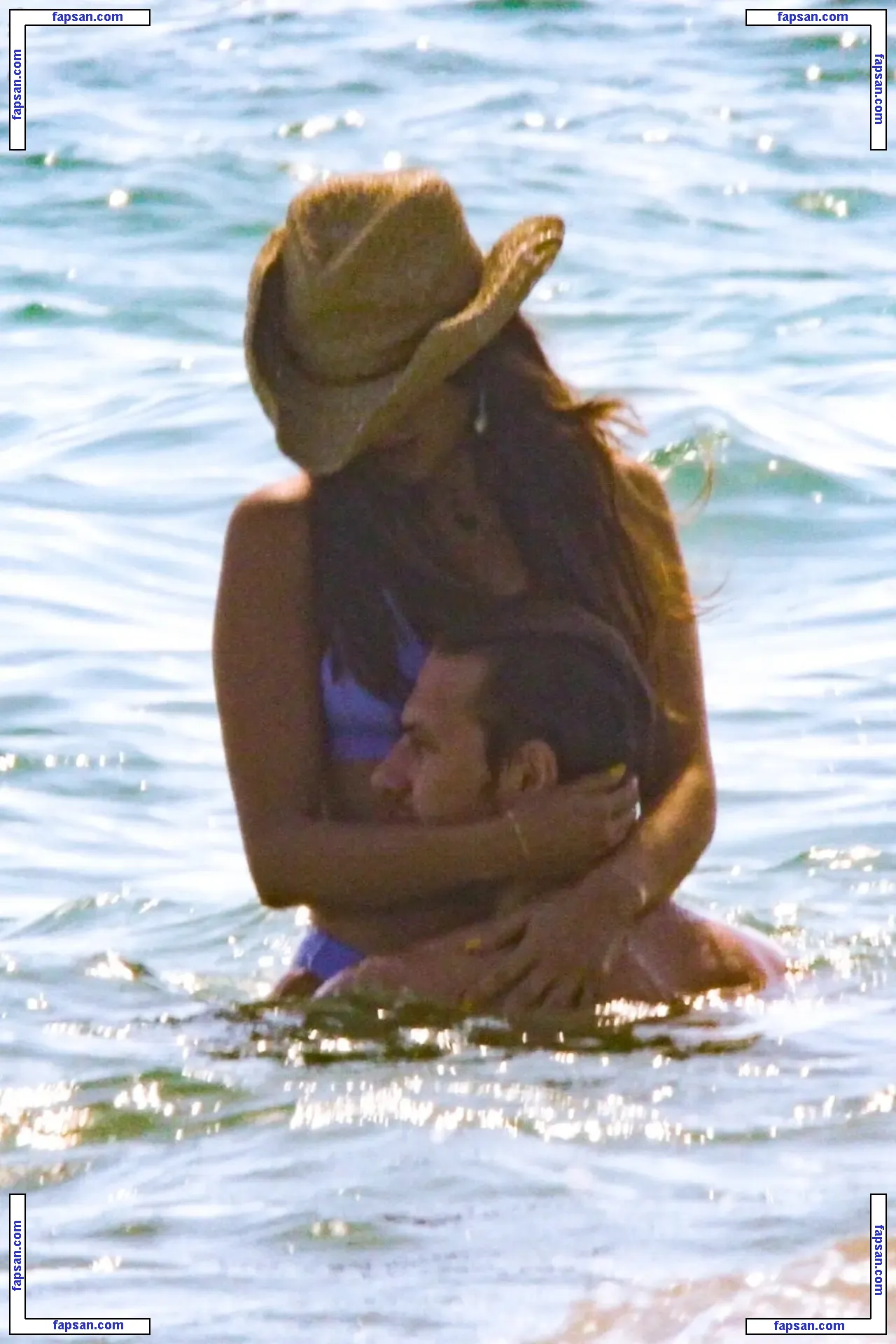 Eiza González nude photo #0692 from OnlyFans