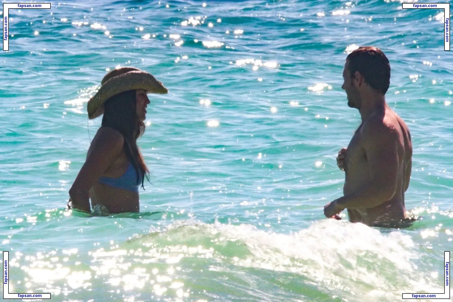 Eiza González nude photo #0708 from OnlyFans