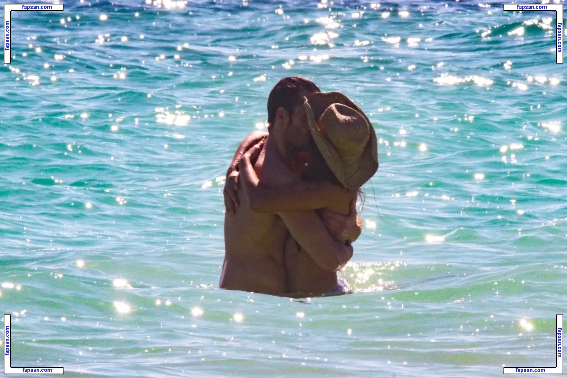 Eiza González nude photo #0709 from OnlyFans