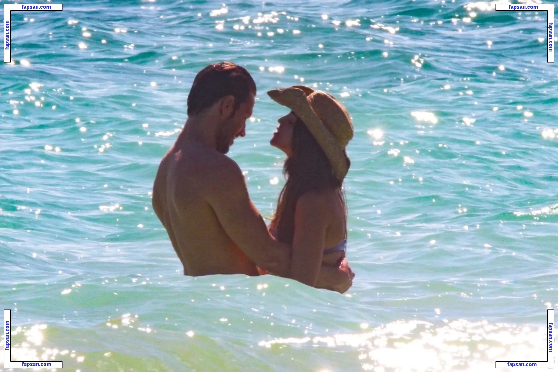 Eiza González nude photo #0719 from OnlyFans