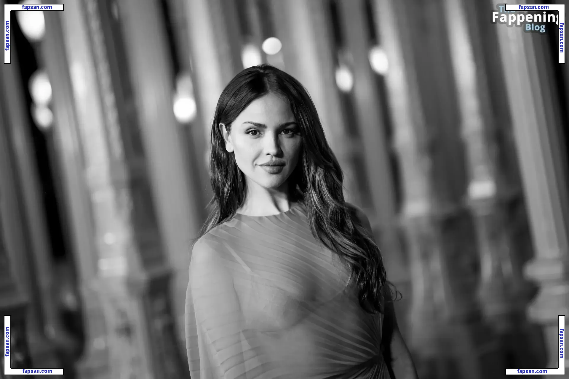 Eiza González голая фото #4611 с Онлифанс
