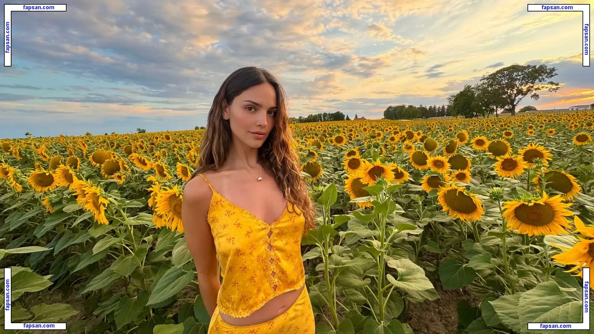Eiza González nude photo #4999 from OnlyFans