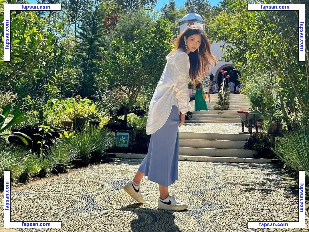 Ejae_k nude photo #0004 from OnlyFans