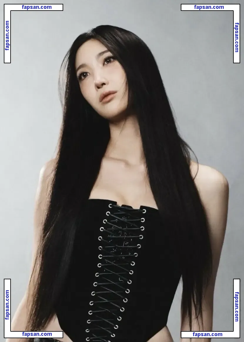 Ejae_k nude photo #0005 from OnlyFans