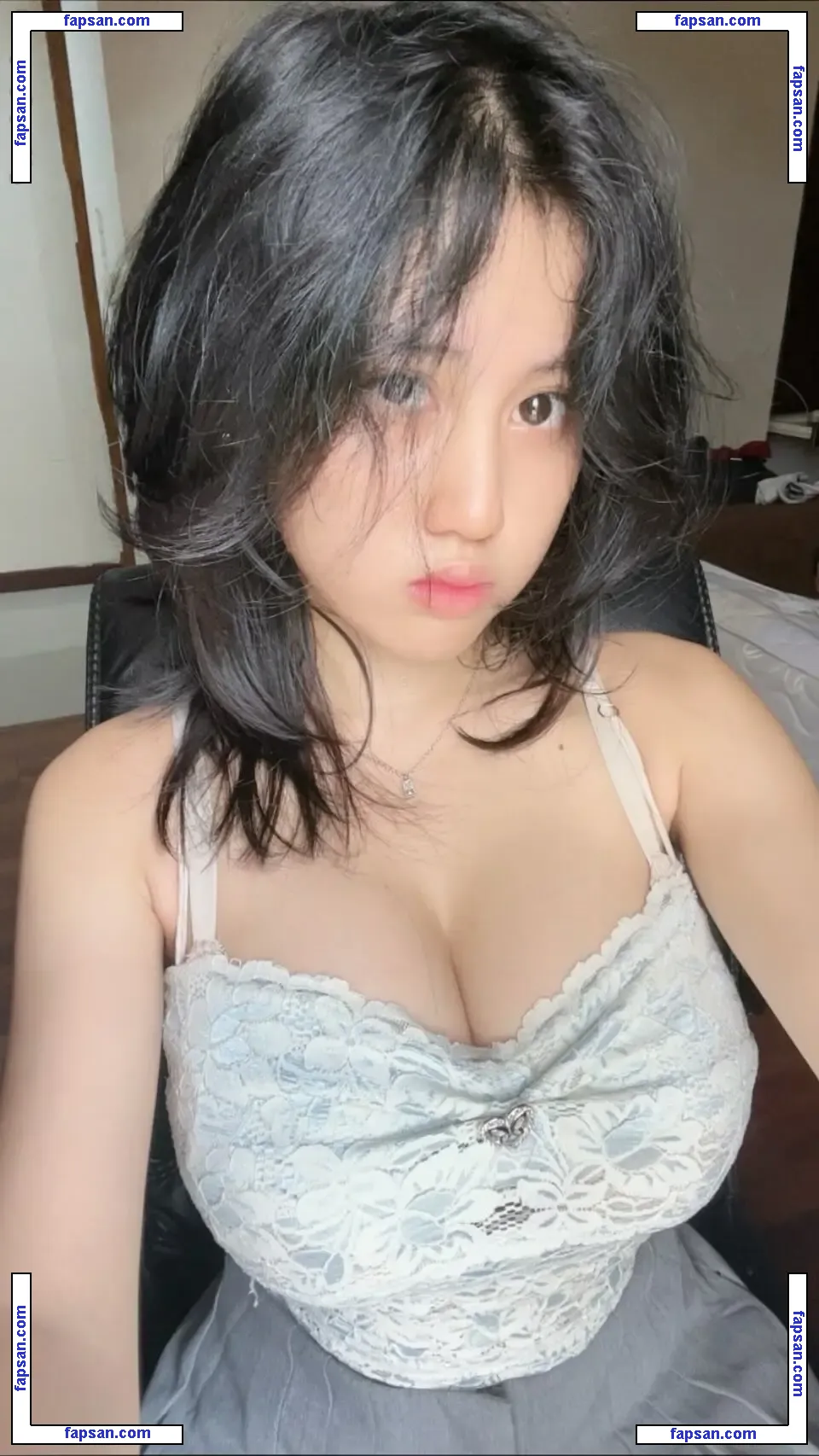 ejahazel голая фото #0022 с Онлифанс