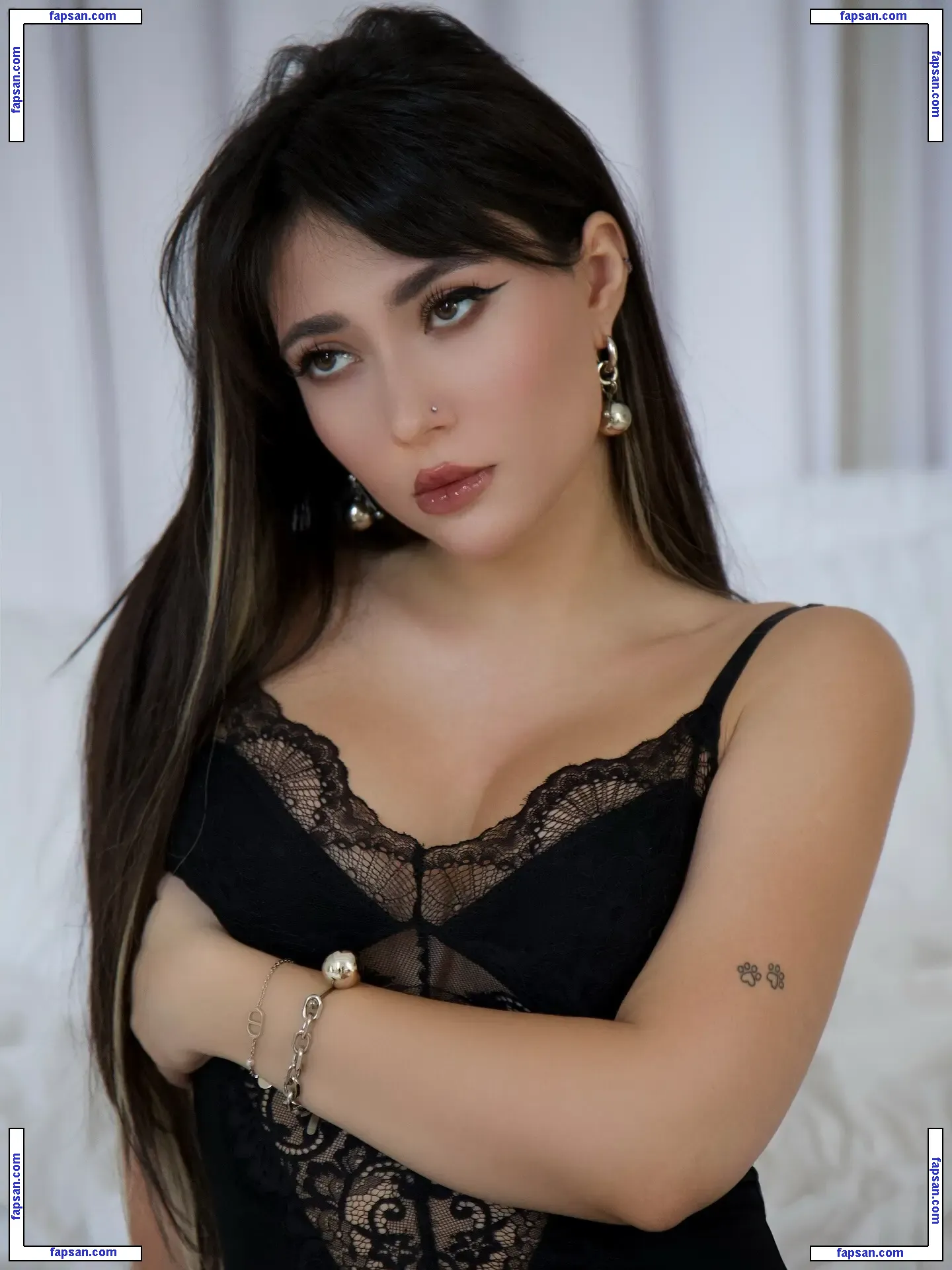 ekatze007 nude photo #0022 from OnlyFans