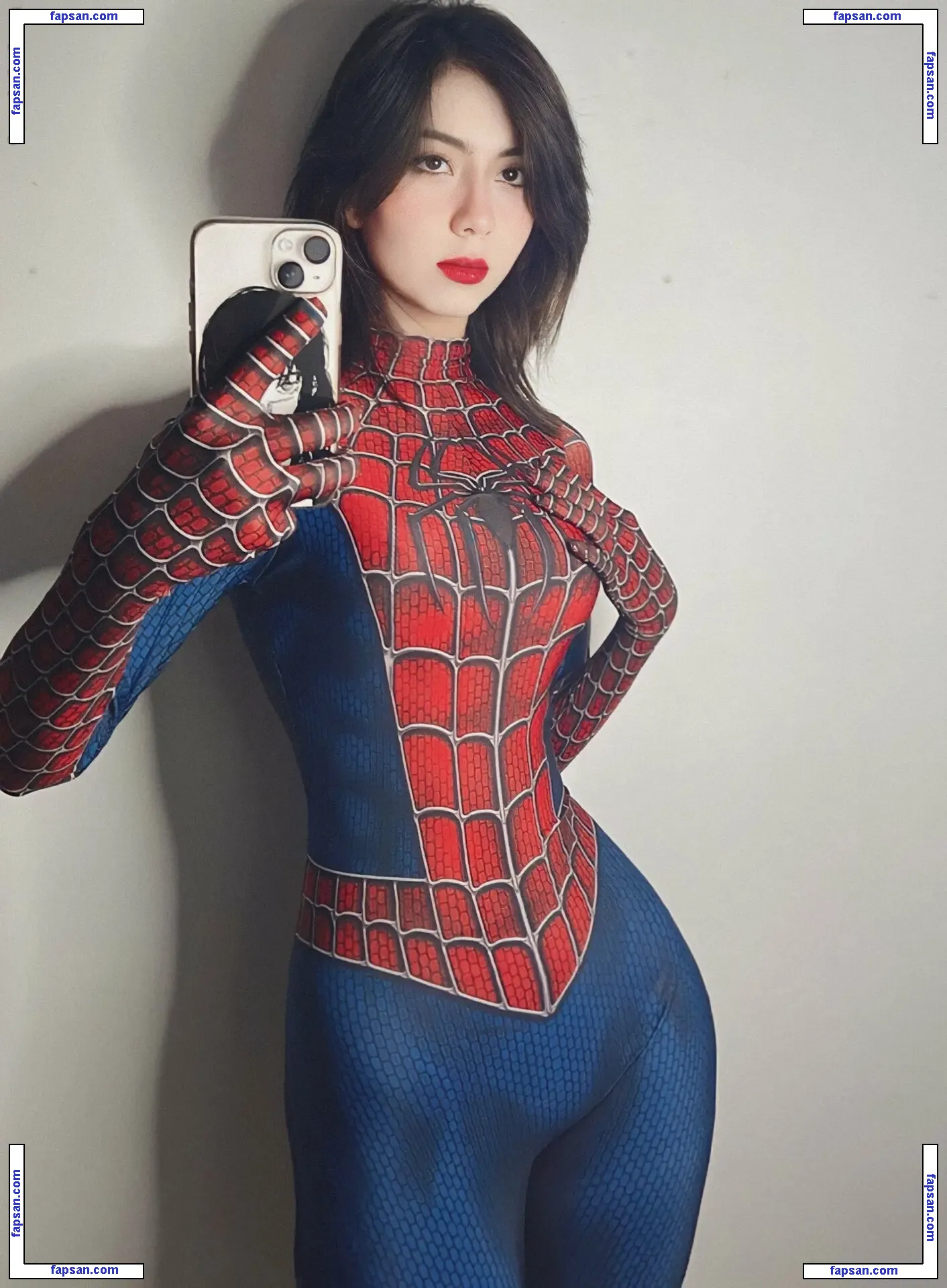 Elain3uwu nude photo #0011 from OnlyFans