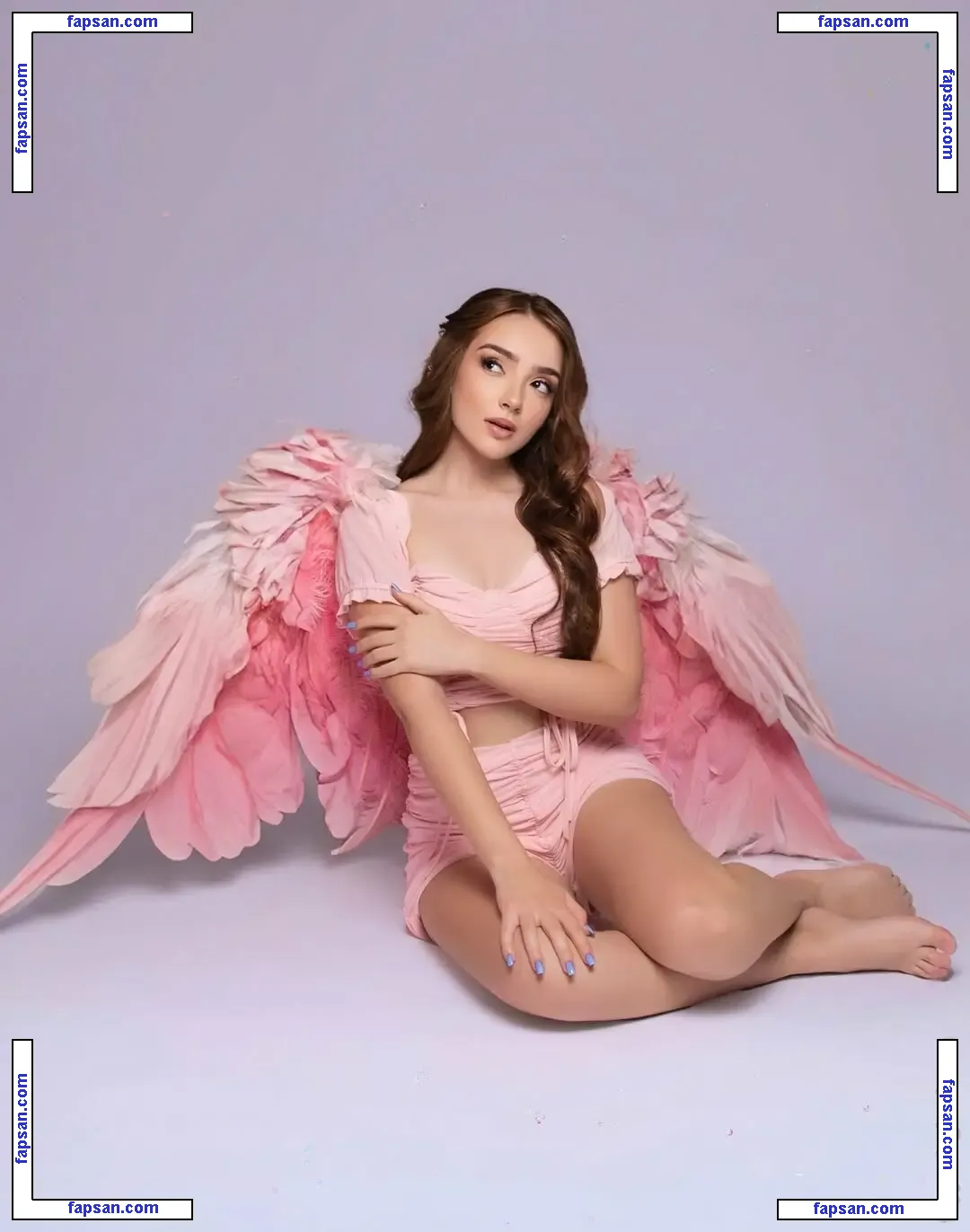 Elaine Haro nude photo #0037 from OnlyFans