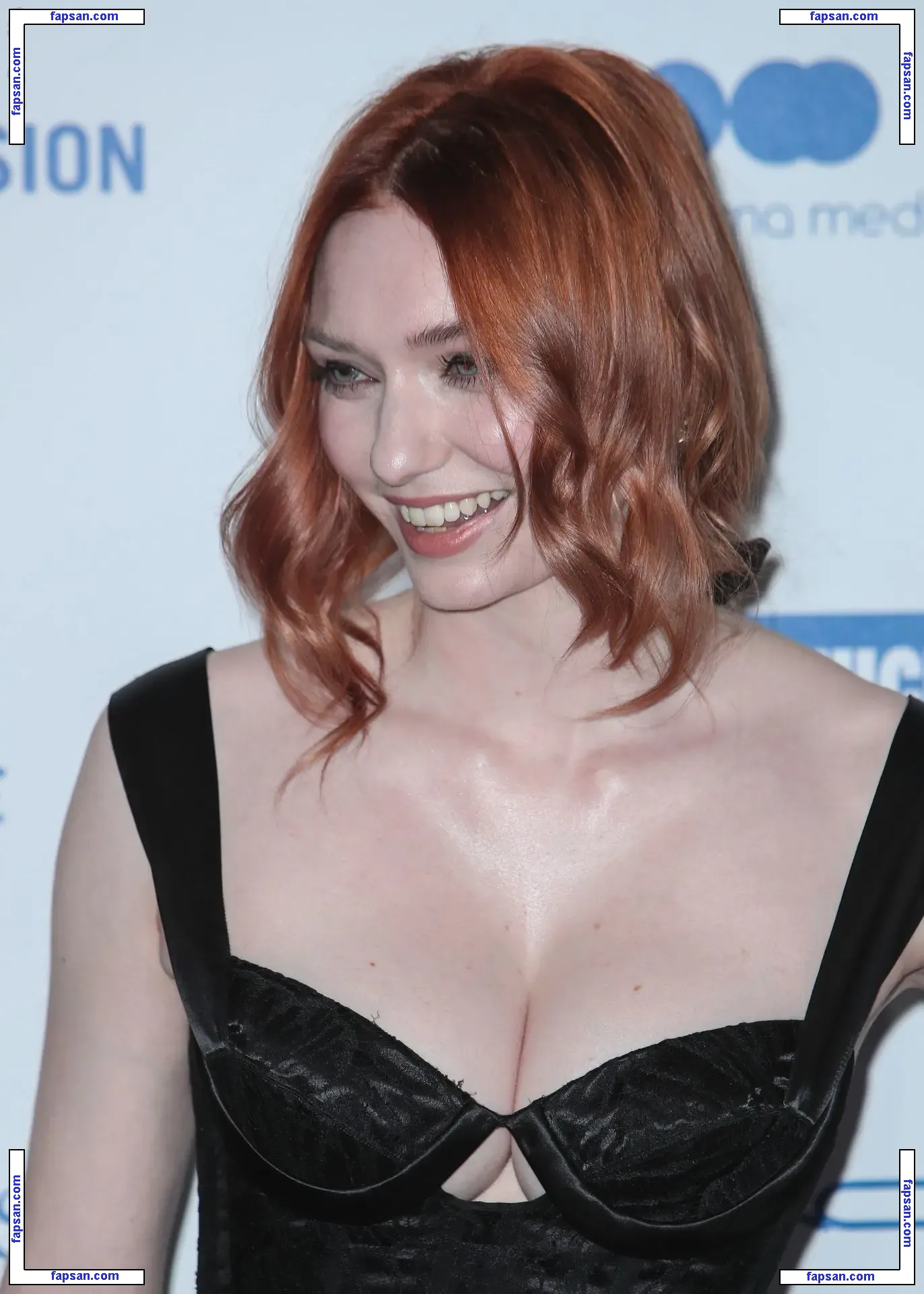 Eleanor Tomlinson / eleanortomlinson голая фото #0019 с Онлифанс