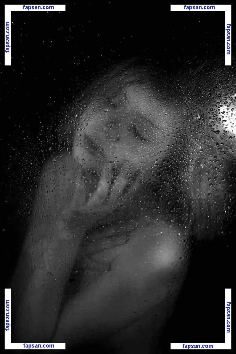 Electric_blonde голая фото #0003 с Онлифанс