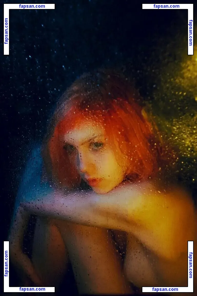 Electric_blonde голая фото #0011 с Онлифанс