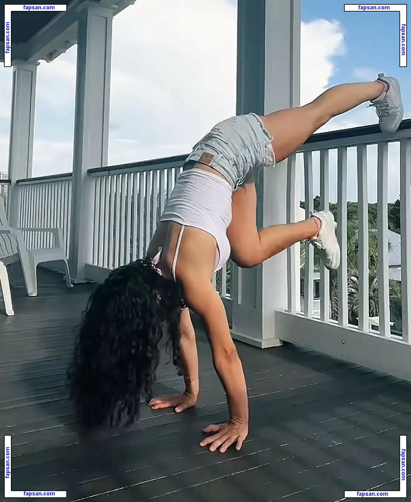 Elena Arenas nude photo #0110 from OnlyFans