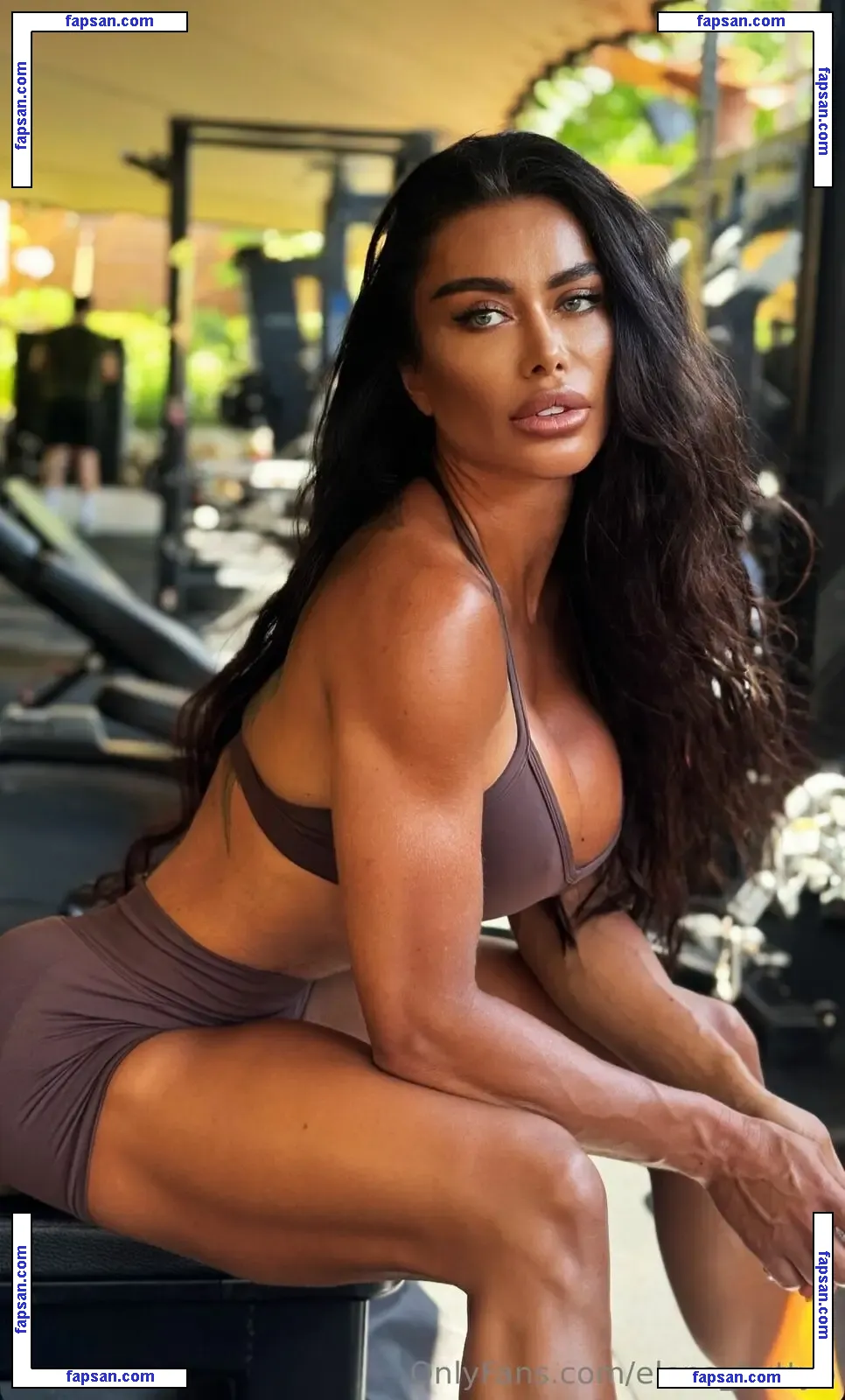 elena_buttyb nude photo #0033 from OnlyFans