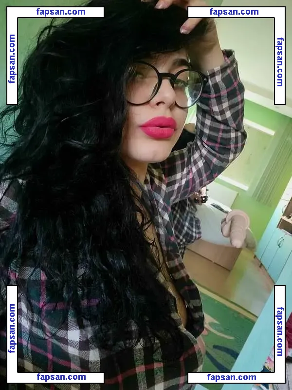 Elena Delladio голая фото #0010 с Онлифанс